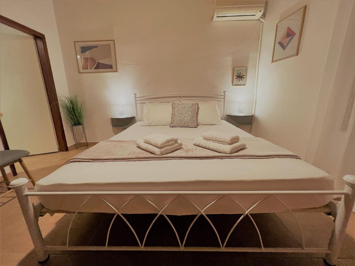 Maison Artemis - Old Town Apartament *